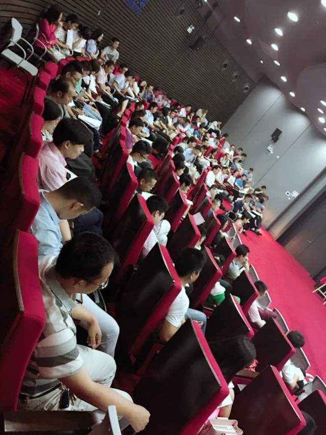 太陽能智慧路燈，太陽能路燈廠家，太陽能路燈價格