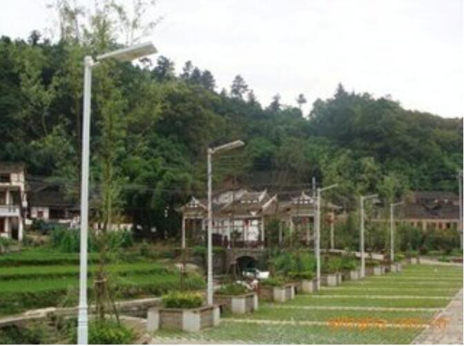 太陽能路燈的類型與應用案例