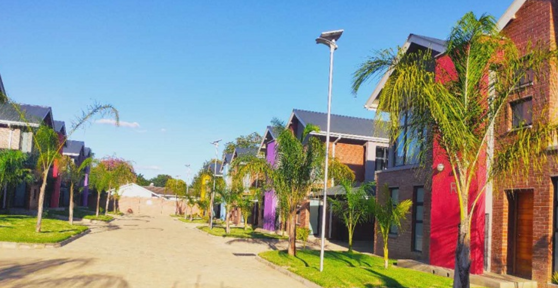 太陽(yáng)能路燈怎么樣實(shí)現(xiàn)自動(dòng)開(kāi)關(guān)？